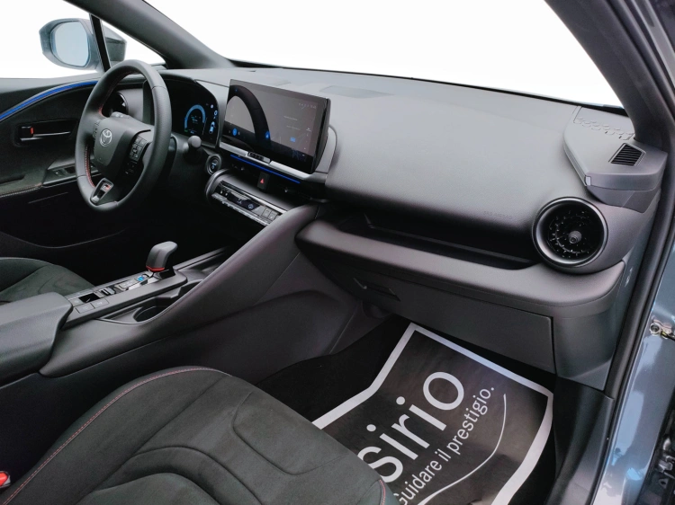 10 - Toyota C-HR C-HR 2.0 hev GR Sport awd e-cvt