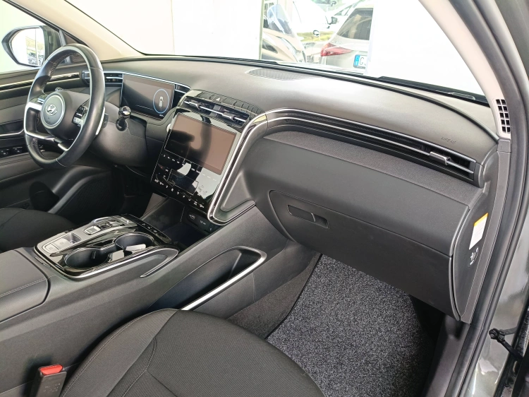 10 - Hyundai Tucson Tucson 1.6 hev Xline 2wd auto