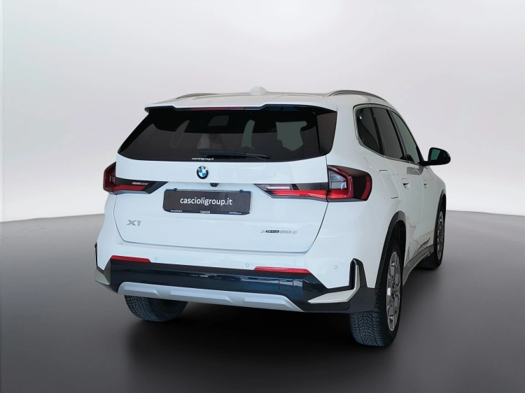 5 - BMW X1 X1 xdrive20d mhev 48V X-Line auto
