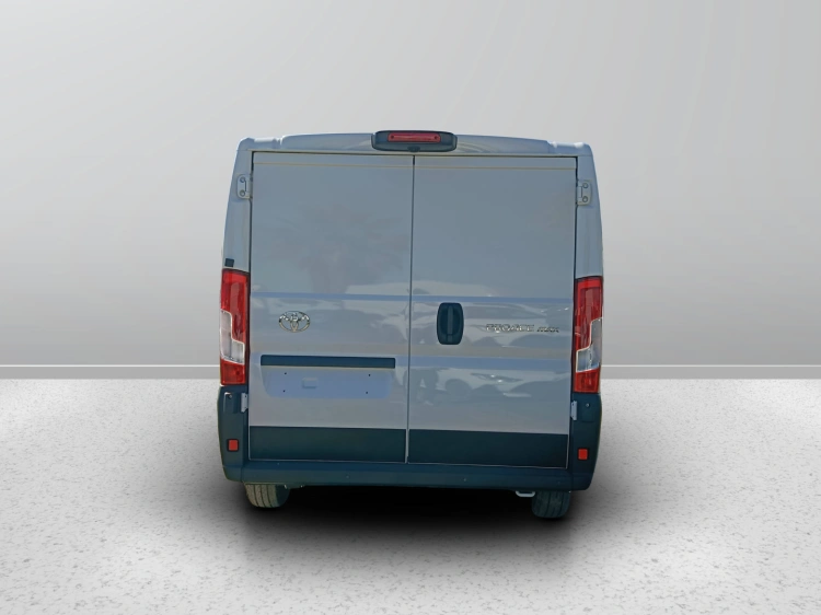 4 - Toyota Professional Proace Max PMAXVAN 120M L2H1 33 BUS MY25