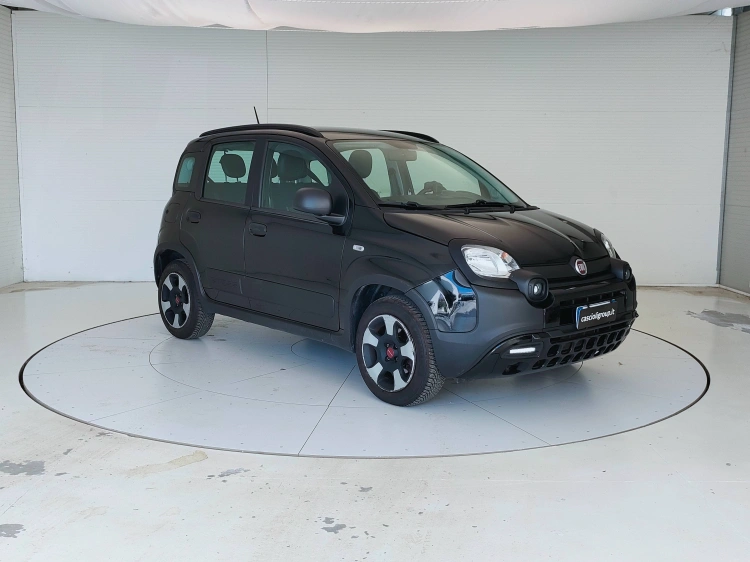 3 - Fiat Panda Panda 1.0 hybrid City Cross s&s 70cv