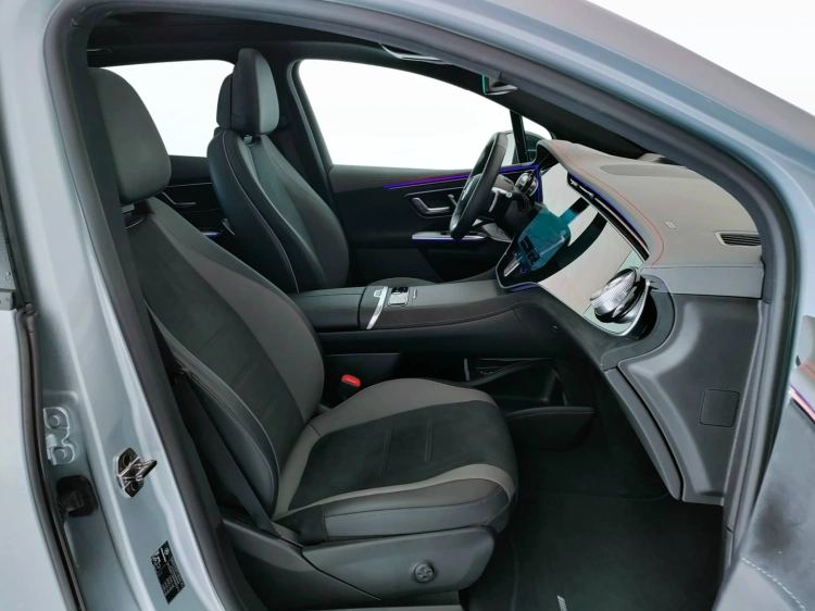 9 - Mercedes-Benz EQE 350 AMG Line Premium 4matic