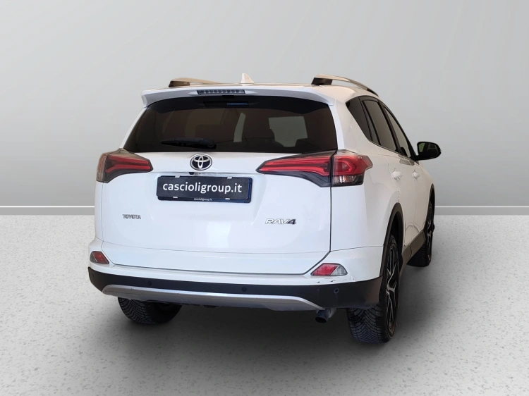6 - Toyota RAV4 Rav4 2.0 d-4d Lounge 2wd mt my17