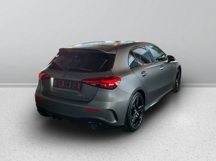 5 - Mercedes AMG Classe A Mercedes-AMG A 35 4MATIC