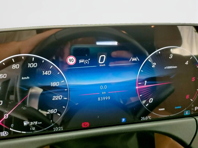 16 - Mercedes-Benz Classe E 220 d AMG Line Advanced Plus auto