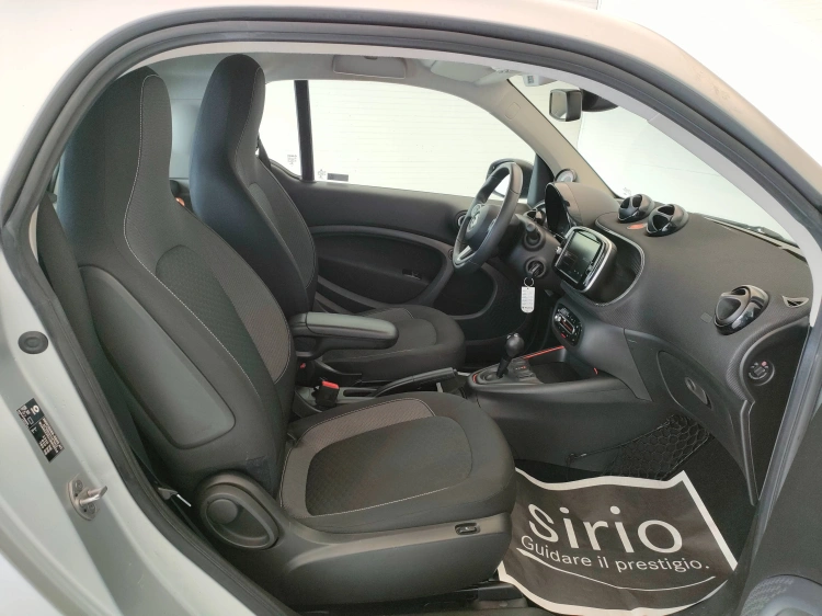 10 - smart fortwo Fortwo eq mattrunner 22kW