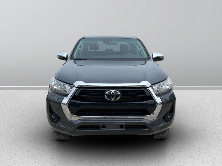 2 - Toyota Professional Hilux HILUX 2.4D A DC 4WD LNG MY24