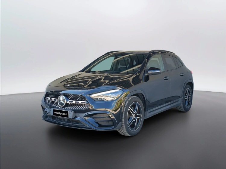 1 - Mercedes-Benz GLA 180 d AMG Line Advanced Plus auto
