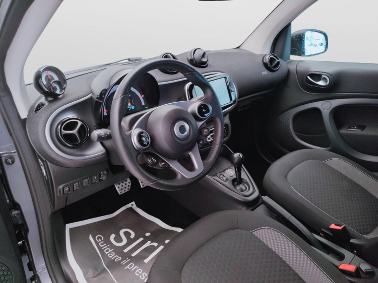 14 - smart fortwo Fortwo Cabrio eq Pulse 22kW