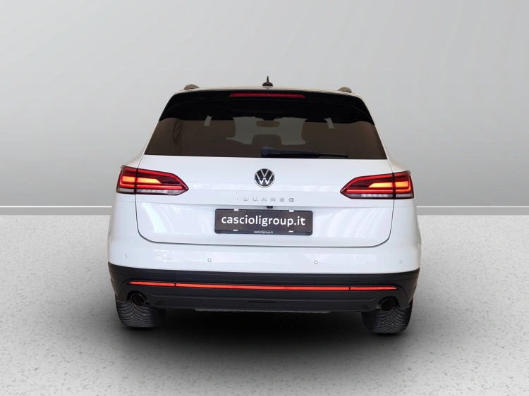 4 - Volkswagen Touareg Touareg 3.0 V6 tdi Elegance 231cv tiptronic
