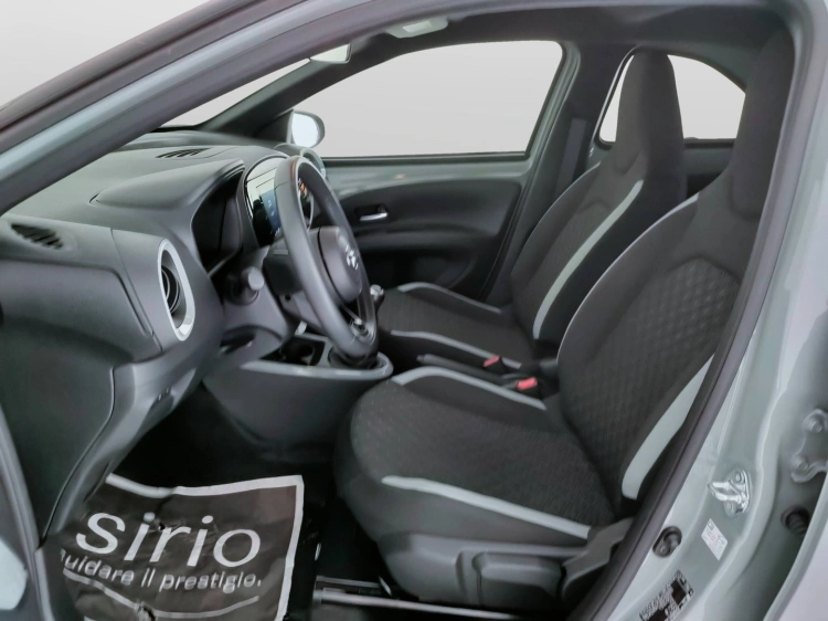 15 - Toyota Aygo X Aygo X 1.0 Trend 72cv