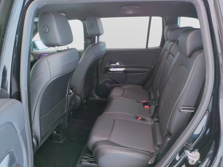 14 - Mercedes-Benz GLB 200 d Sport Plus auto