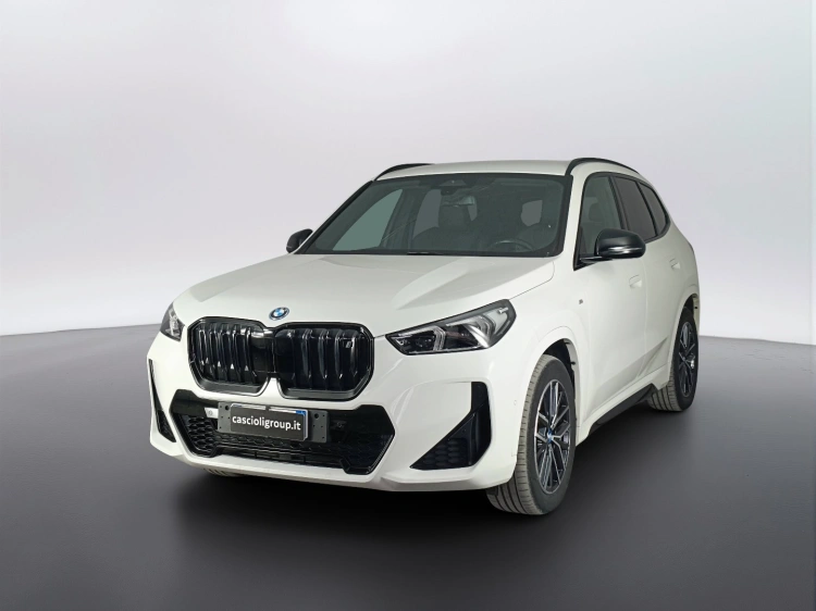 1 - BMW iX1 iX1 xdrive 30