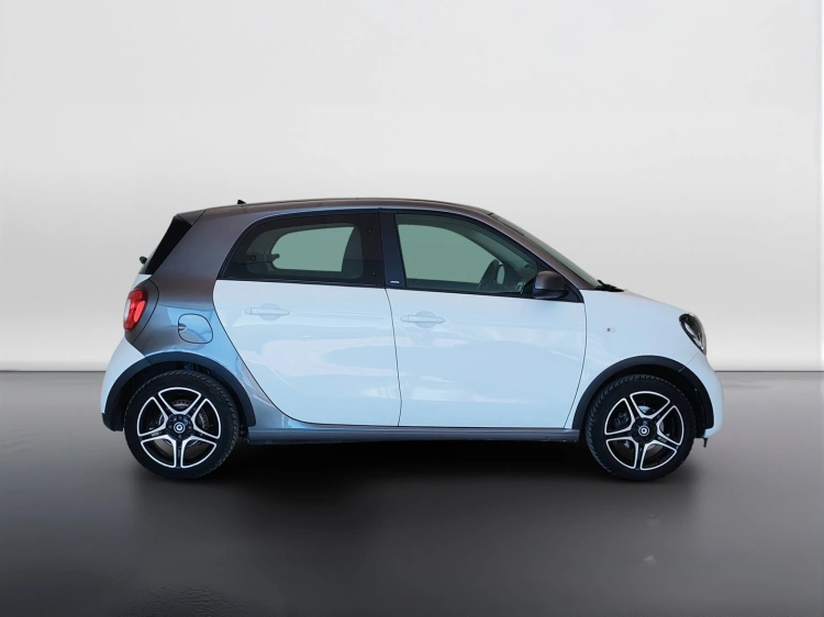 4 - smart forfour Forfour 1.0 Passion 71cv twinamic my18