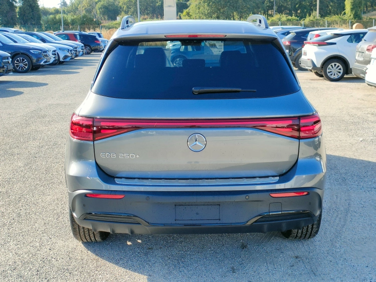 4 - Mercedes-Benz EQB 250+