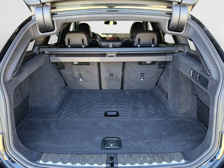 15 - BMW Serie 3 320d Touring mhev 48V xdrive Msport auto