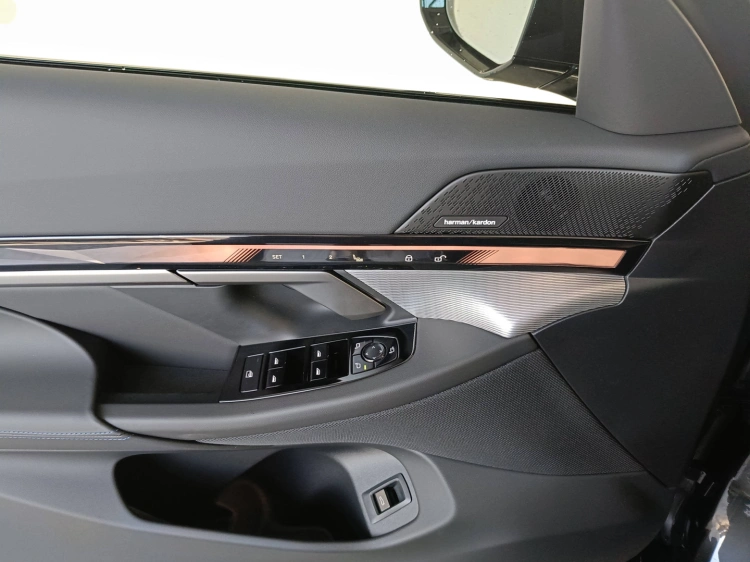 12 - BMW Serie 5 BMW 540d xDrive Berlina