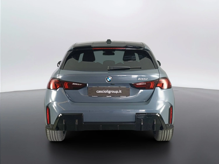 5 - BMW Serie 1 120d 48V MSport Pro auto