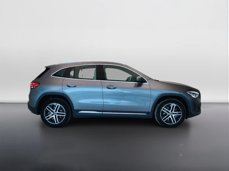 4 - Mercedes-Benz GLA 220 d Sport Plus 4matic auto
