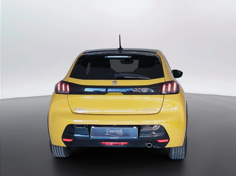 6 - Peugeot 208 208 1.2 puretech GT Line s&s 100cv