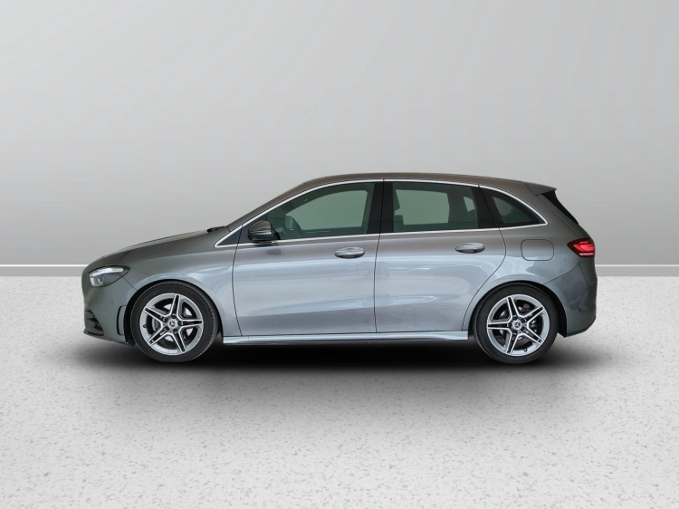 3 - Mercedes-Benz Classe B 180 d AMG Line Premium Plus auto
