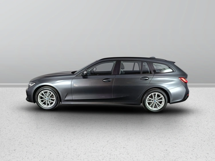 6 - BMW Serie 3 320d Touring mhev 48V xdrive auto