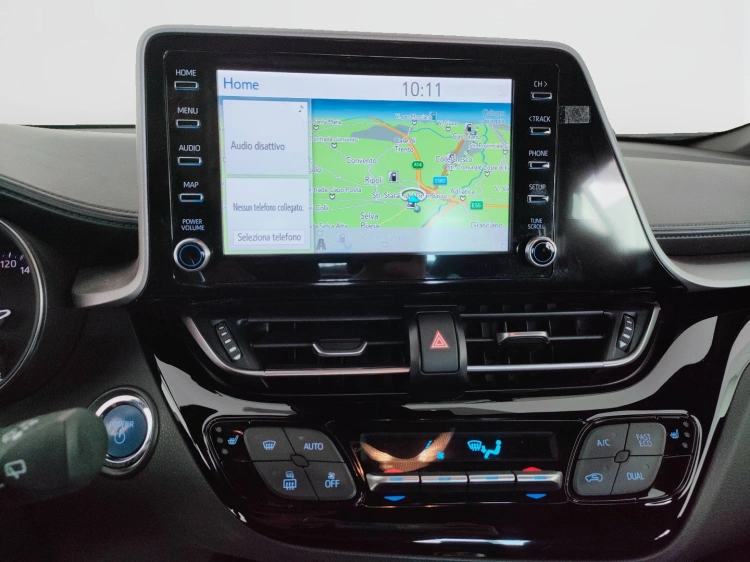 16 - Toyota C-HR C-HR 1.8h Business e-cvt