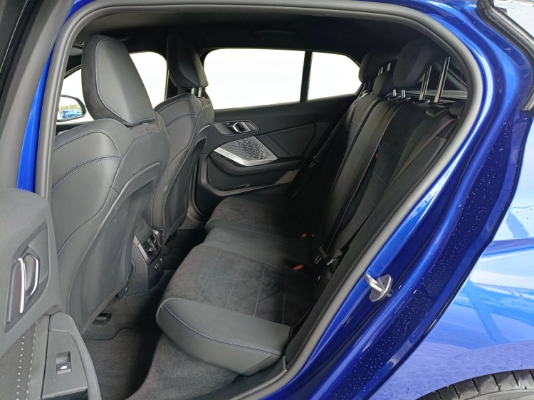 9 - BMW Serie 1 118d MSport Pro auto