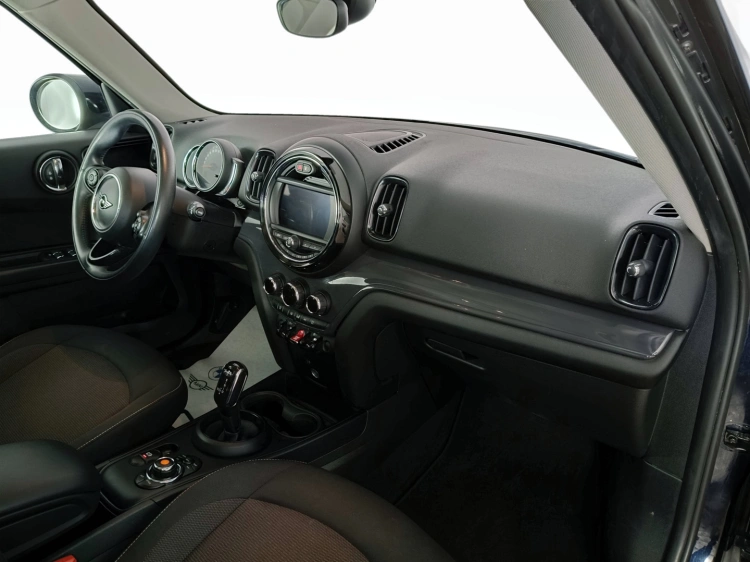 11 - MINI Countryman Mini Countryman F60 2017 - Mini Countryman 1.5 One D auto 7m