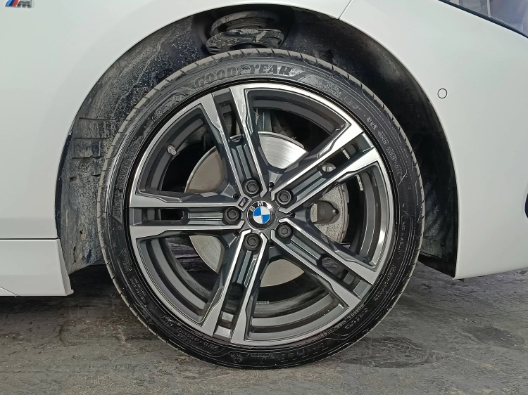 7 - BMW Serie 1 118i Msport 136cv auto