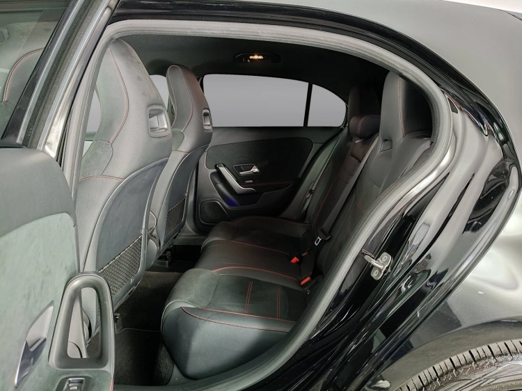9 - Mercedes-Benz Classe A 180 d AMG Line Advanced Plus auto