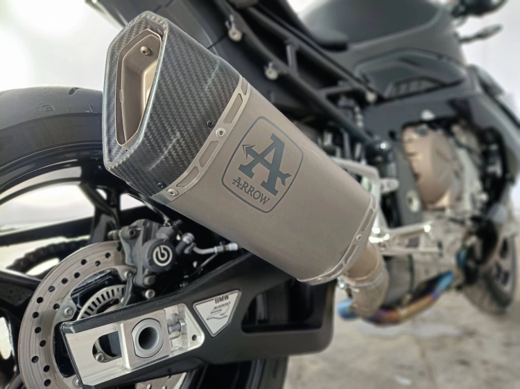 13 - BMW Motorrad R S 1000 R Abs my21