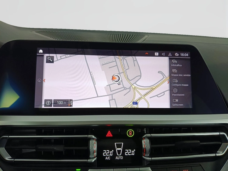 13 - BMW Serie 3 320d Touring mhev 48V xdrive Luxury auto