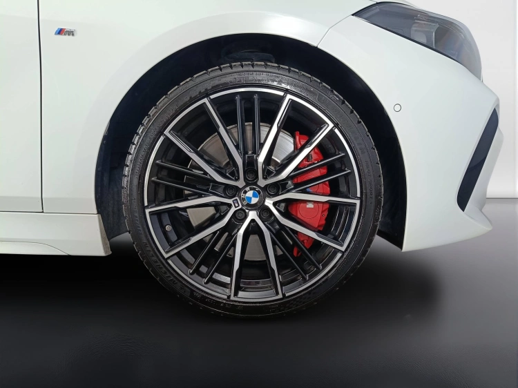 21 - BMW Serie 1 118d Msport auto