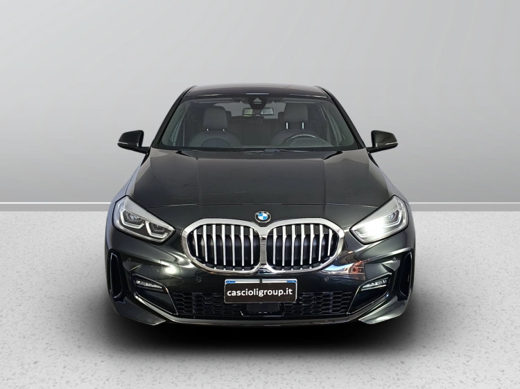 2 - BMW Serie 1 118d Msport auto