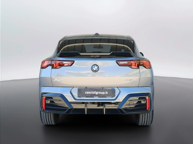 3 - BMW X2 X2 sdrive 18d MSport Pro auto