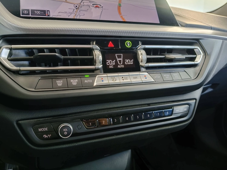 15 - BMW Serie 1 118d Msport auto