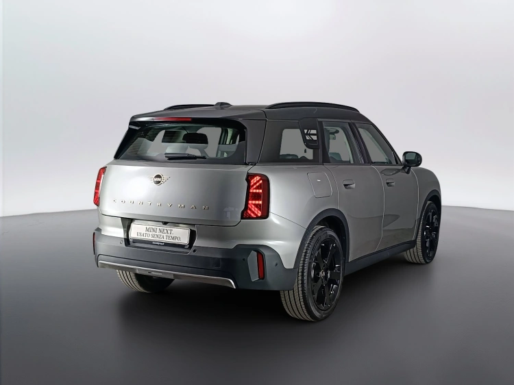 4 - MINI Countryman Mini Countryman 2.0 48V D Classic auto