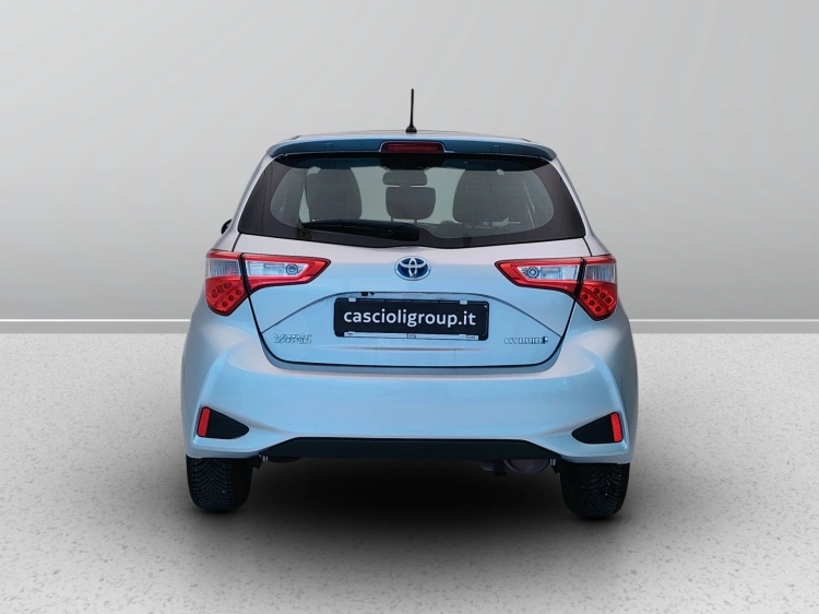 4 - Toyota Yaris Yaris 5p 1.5h Style