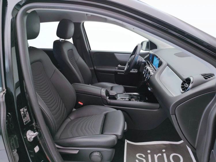 9 - Mercedes-Benz Classe B 200 d Sport auto