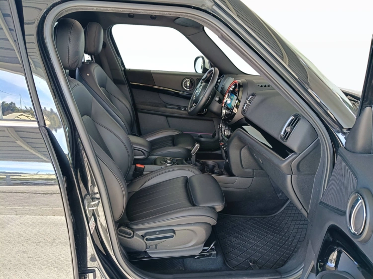 11 - MINI Countryman Mini Countryman 2.0 Cooper SD All4 all4 auto