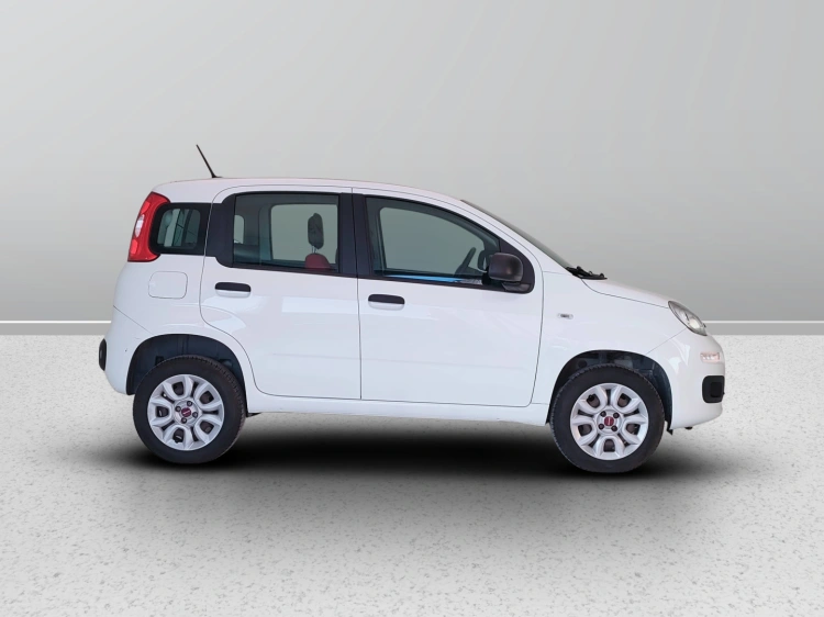 7 - Fiat Panda Panda 0.9 t.air t. natural power Easy 70cv