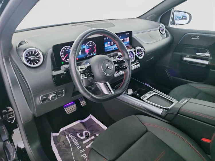 18 - Mercedes-Benz Classe B 180 d AMG Line Advanced Plus auto