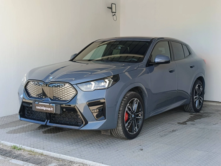 1 - BMW iX2 iX2 edrive 20 MSport Pro