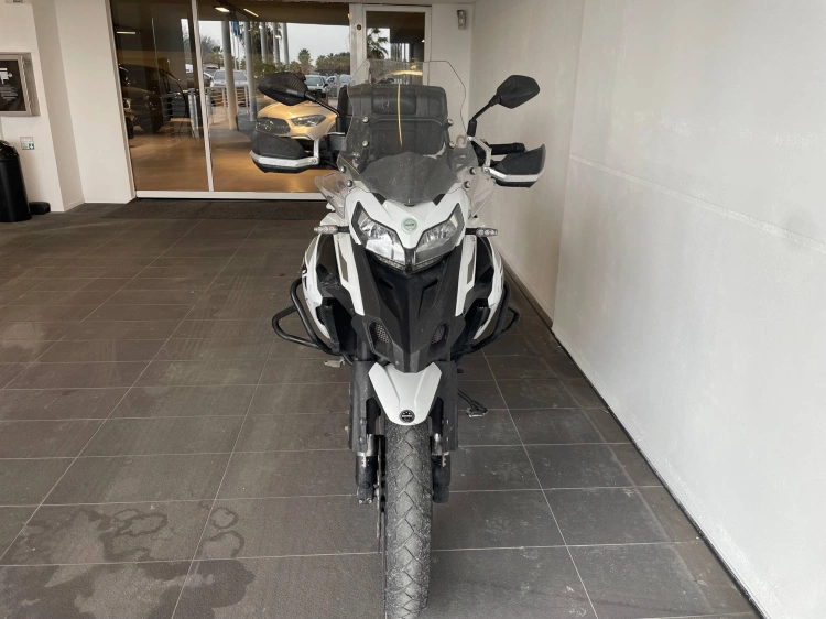 2 - Benelli TRK TRK 502