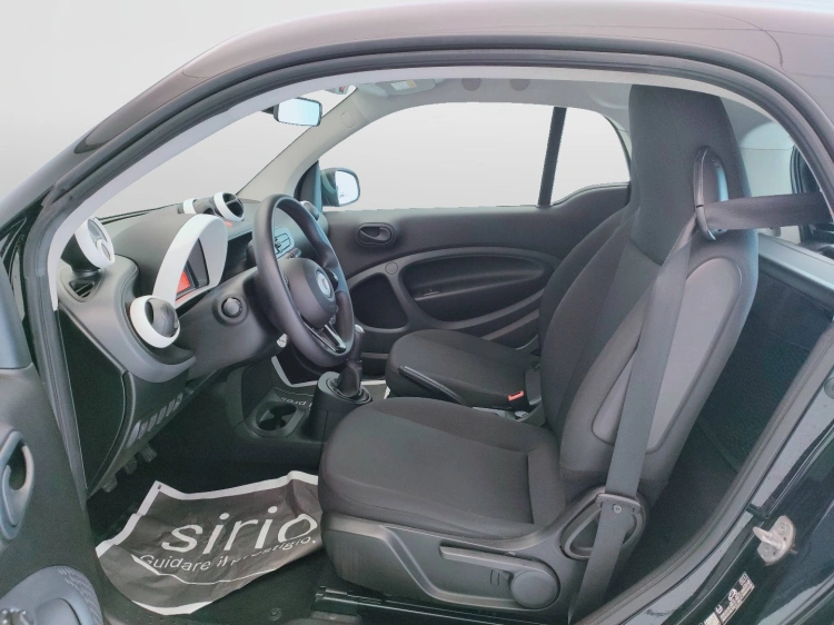 15 - smart fortwo Fortwo 1.0 Youngster 71cv my18