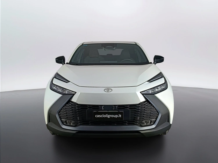 2 - Toyota C-HR C-HR 2.0 phev Trend eco fwd e-cvt