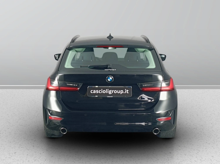 5 - BMW Serie 3 316d Touring mhev 48V auto