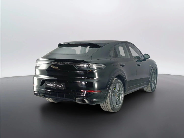4 - Porsche Cayenne eCayenne Coupe 3.0 e-hybrid 5p.ti tiptronic
