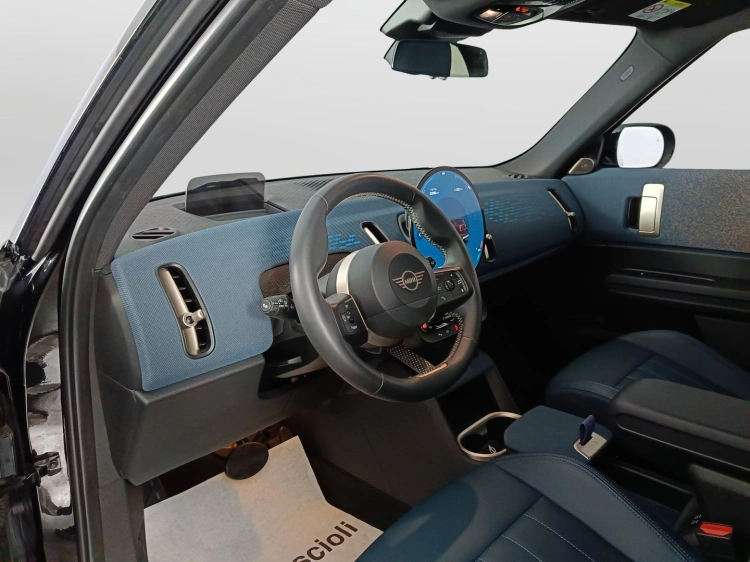 7 - MINI Countryman Mini Countryman 2.0 48V D Classic auto
